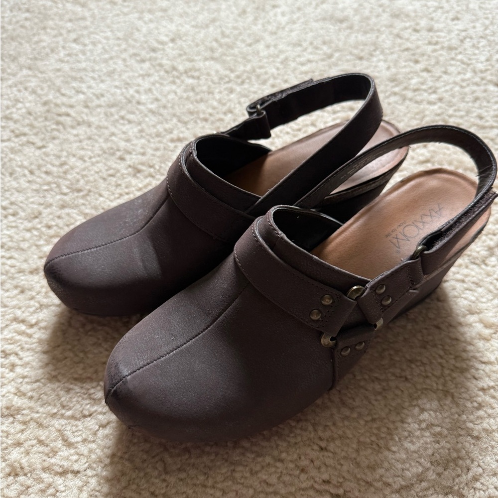 Axxiom Dark Brown Slingback Mules